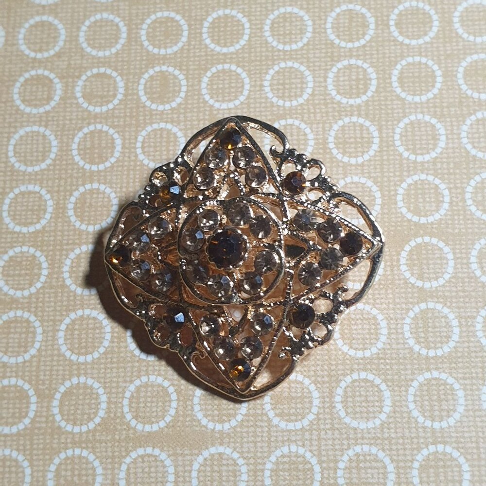 Vintage Gold Tone Rhinestone Pin Brooch Filigree Grandmother Mom Gift Costume